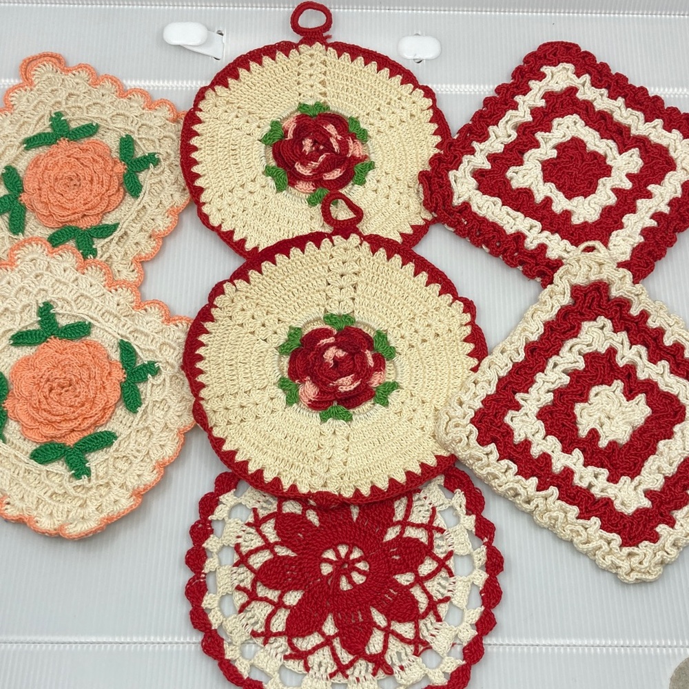 7 Handmade Crochet Potholder Set in Cream, Red & Peach